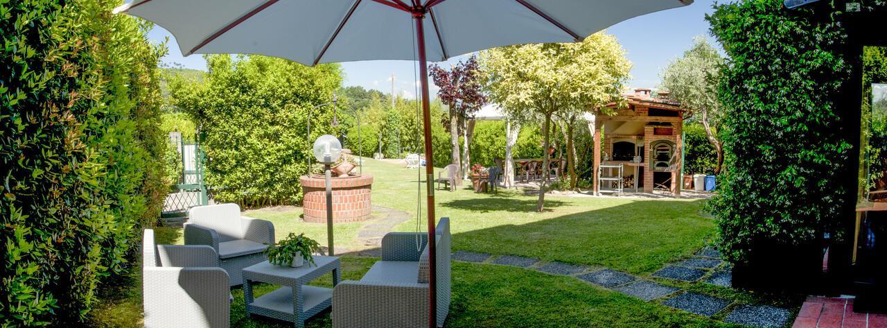 Casa Del Merlo Sant'Andrea di Compito Екстер'єр фото
