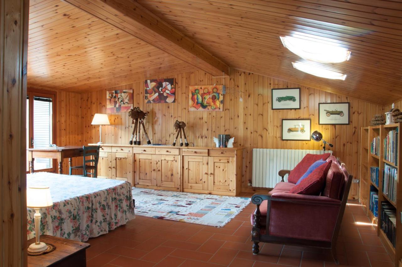 Casa Del Merlo Sant'Andrea di Compito Екстер'єр фото