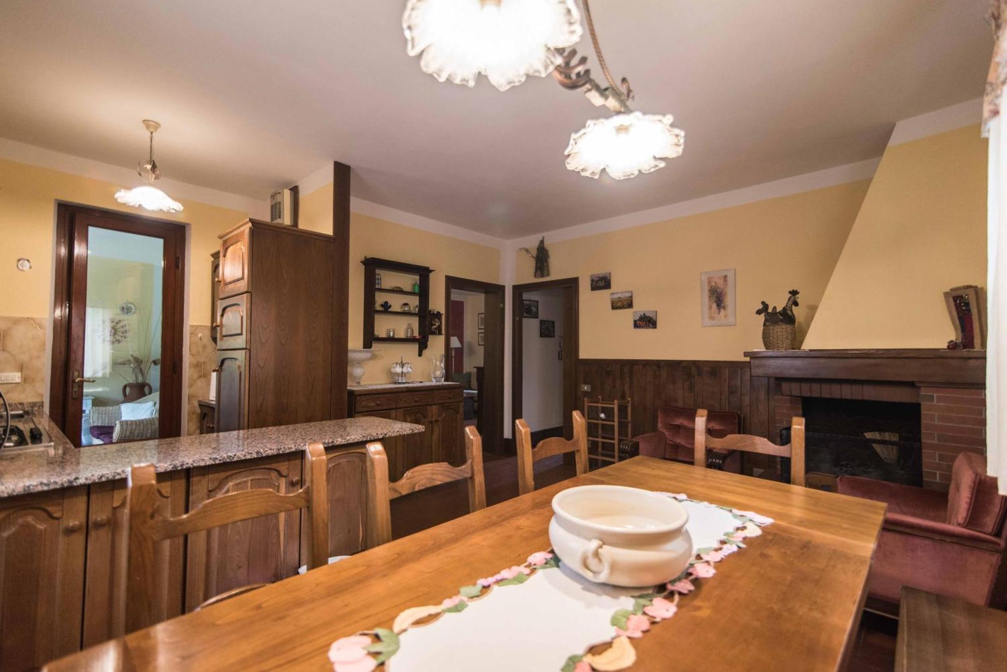 Casa Del Merlo Sant'Andrea di Compito Екстер'єр фото
